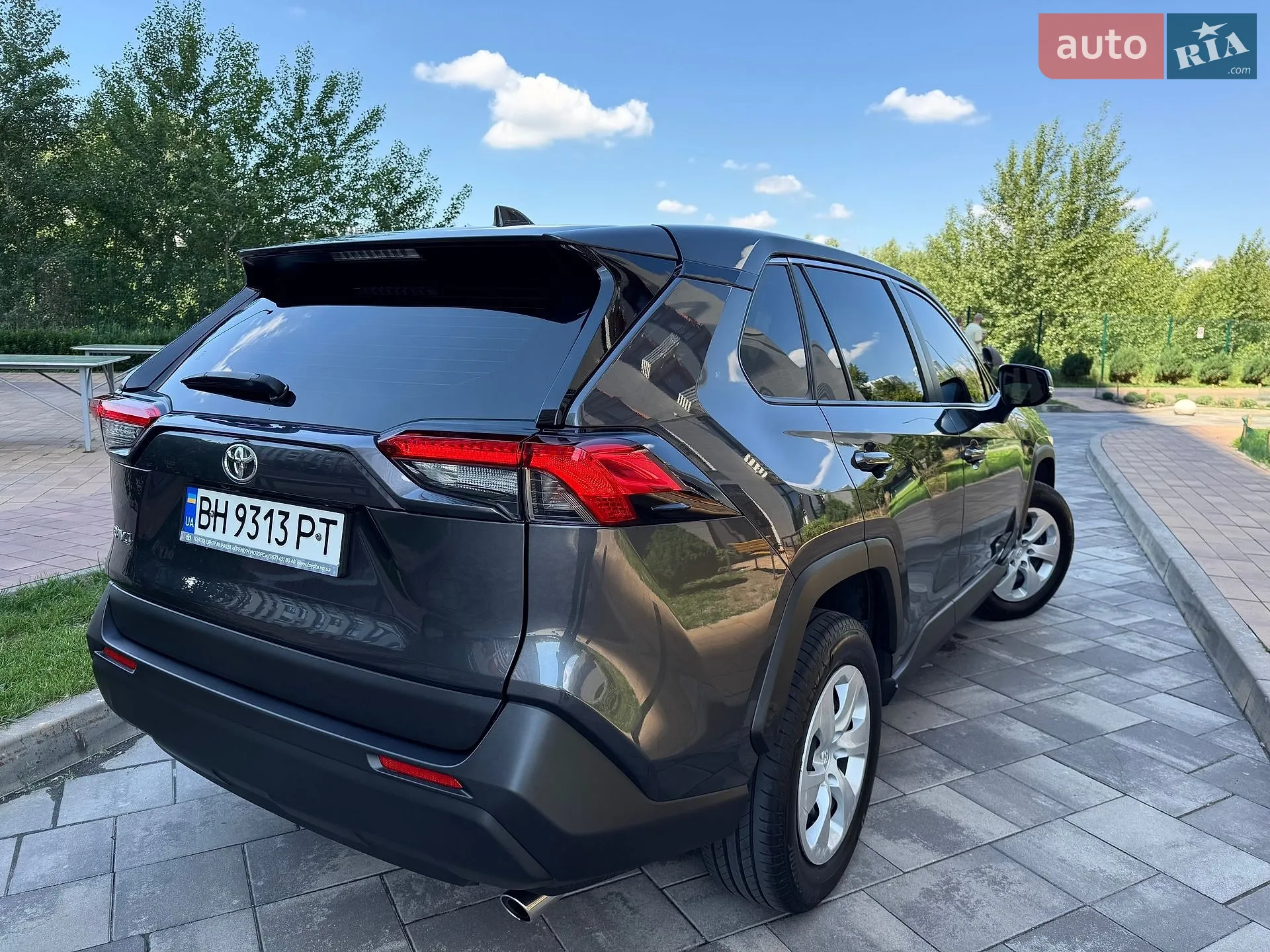 2019 Toyota RAV 4 - мініатюра 4