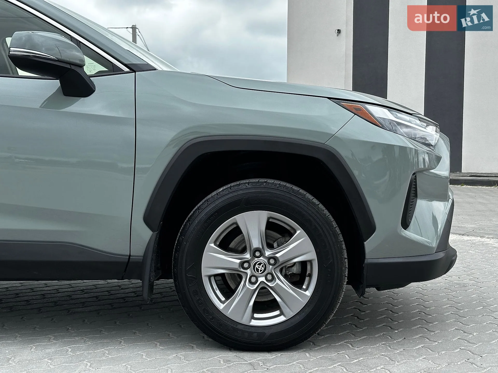 2023 Toyota RAV 4 - мініатюра 19