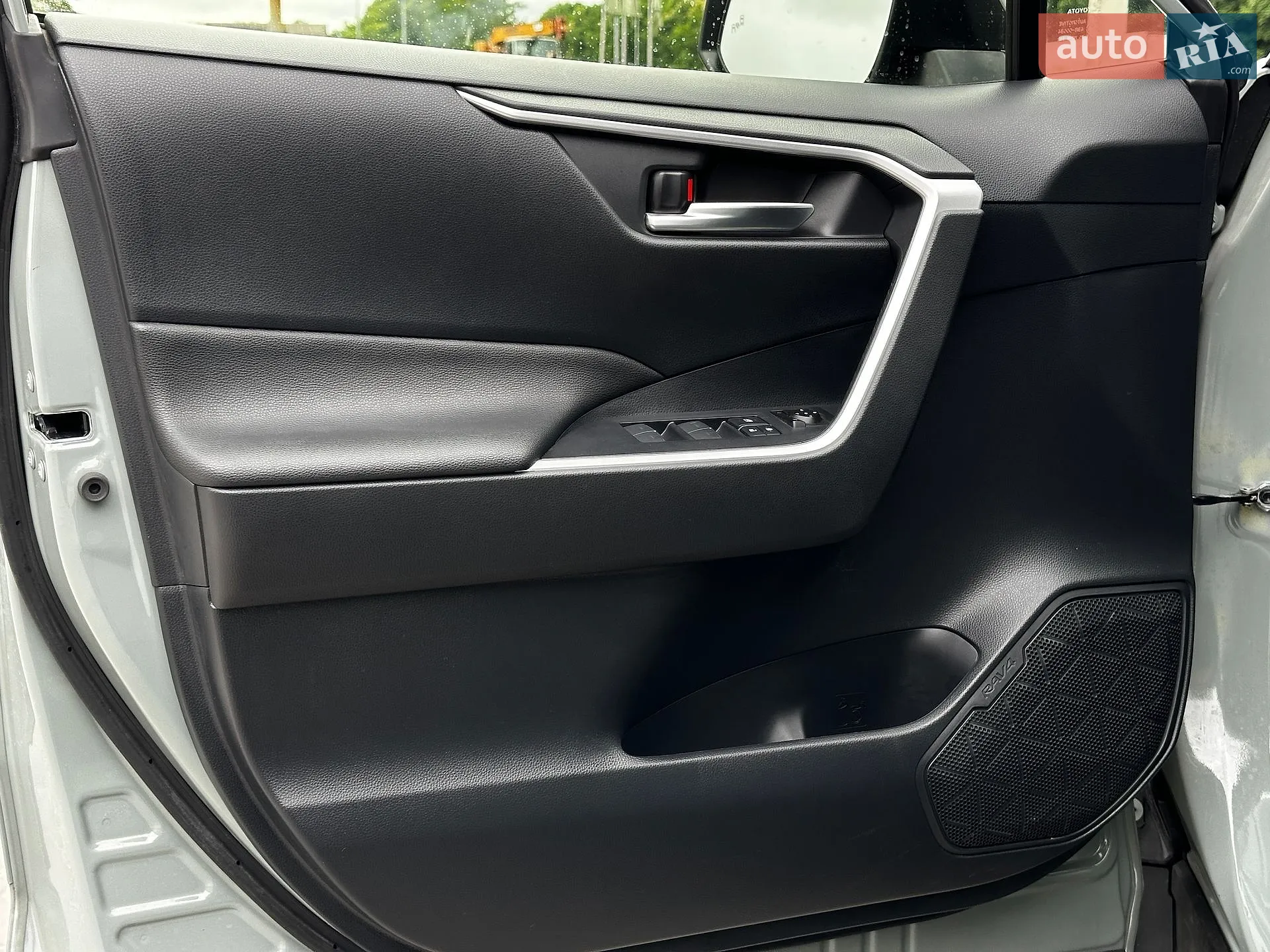 2023 Toyota RAV 4 - мініатюра 27