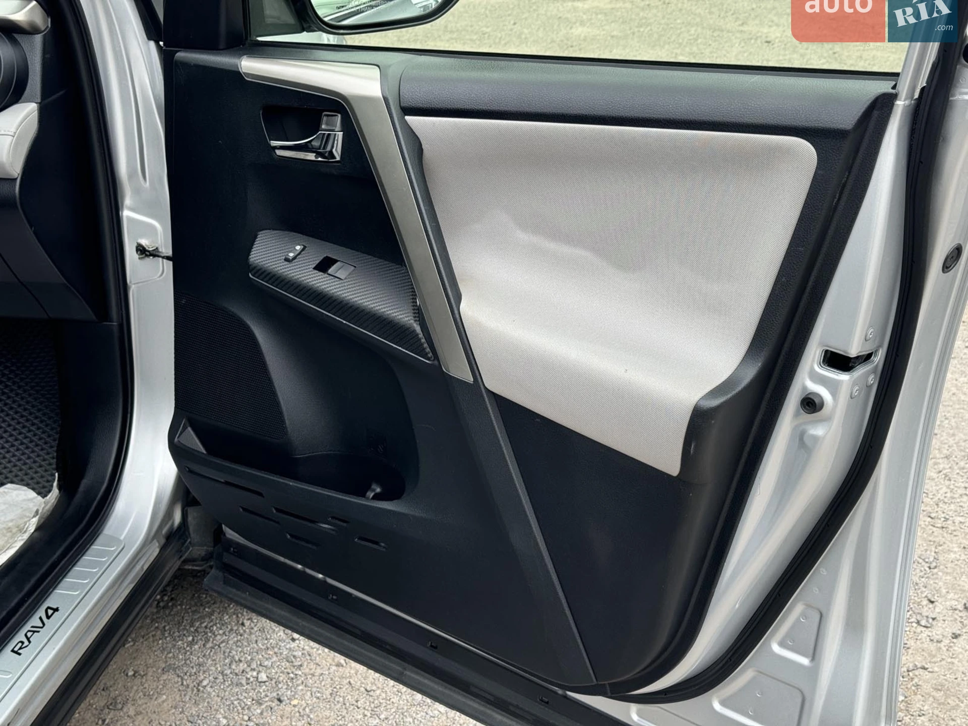 2015 Toyota RAV 4 - мініатюра 22