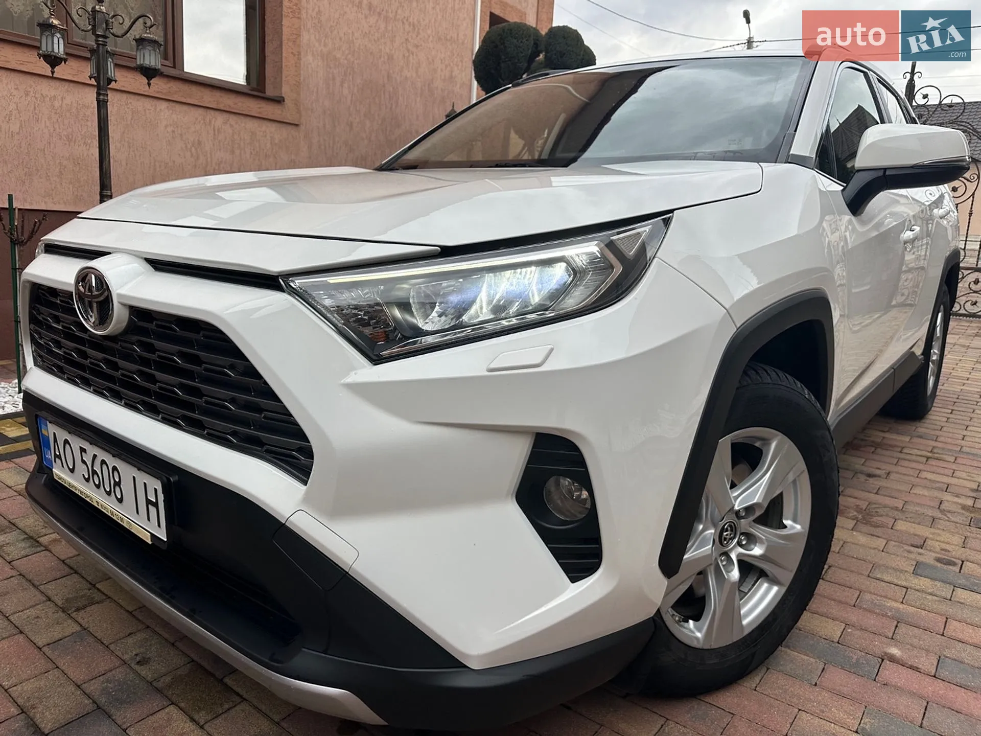 2019 Toyota RAV 4 - мініатюра 21