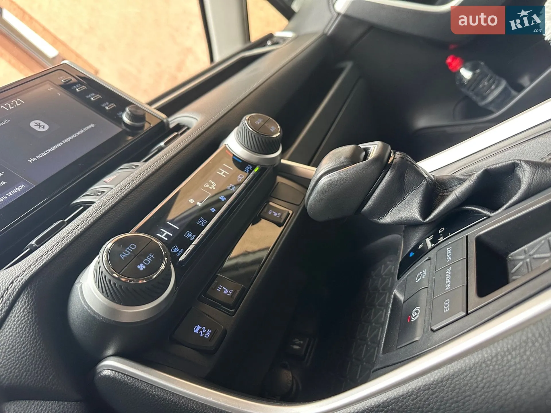 2019 Toyota RAV 4 - мініатюра 44