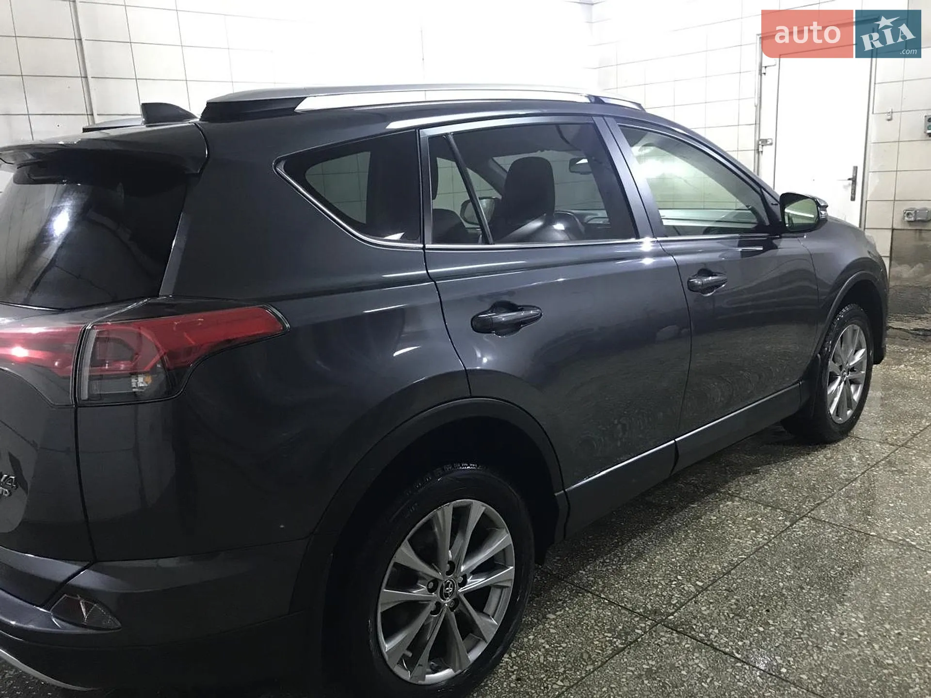 2016 Toyota RAV 4 - мініатюра 4
