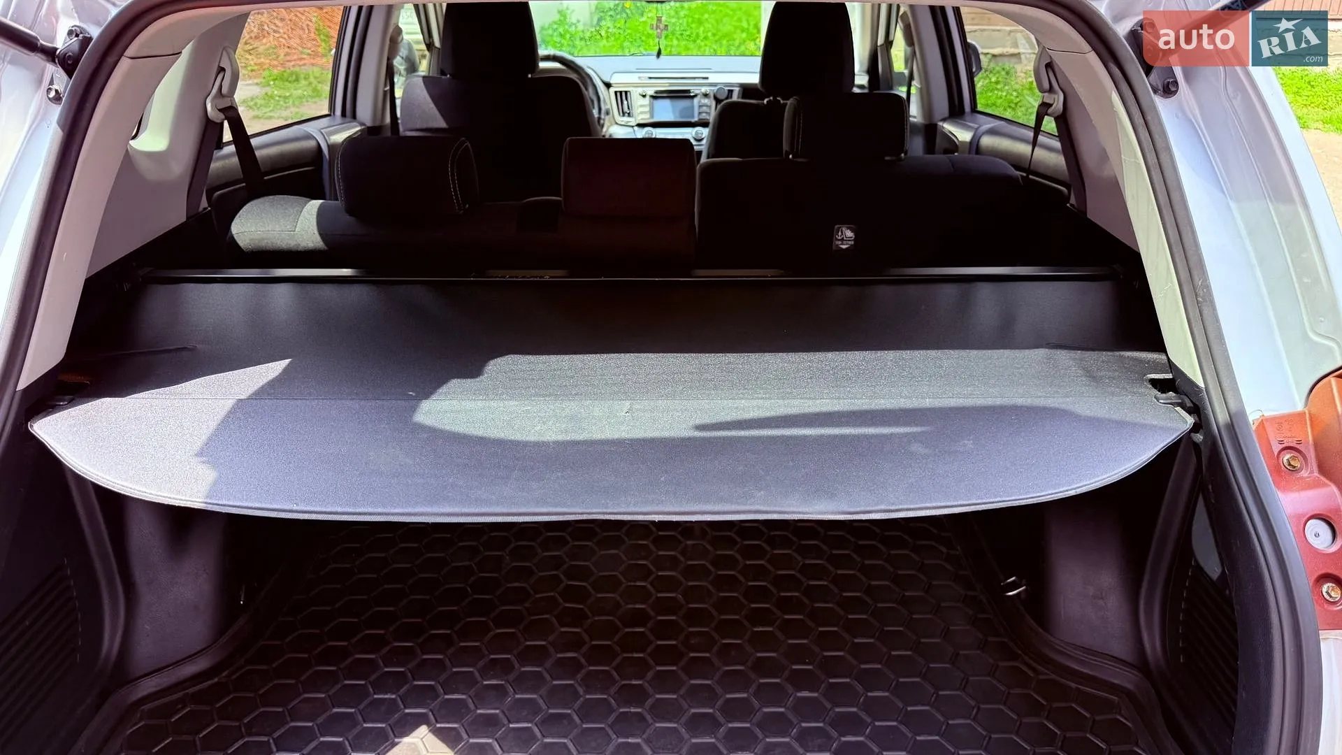 2014 Toyota RAV 4 - мініатюра 6