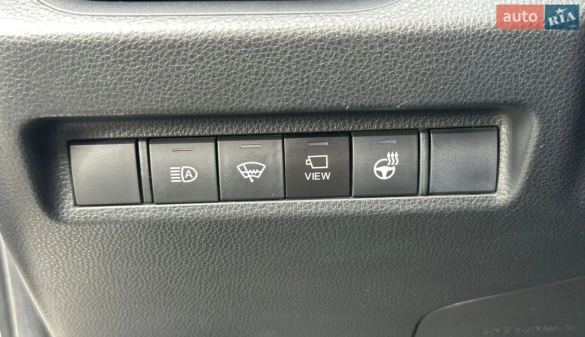2020 Toyota RAV 4 - мініатюра 11