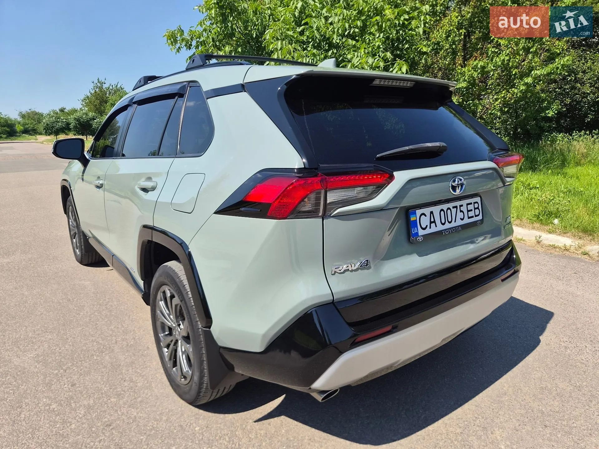 2022 Toyota RAV 4 - мініатюра 6