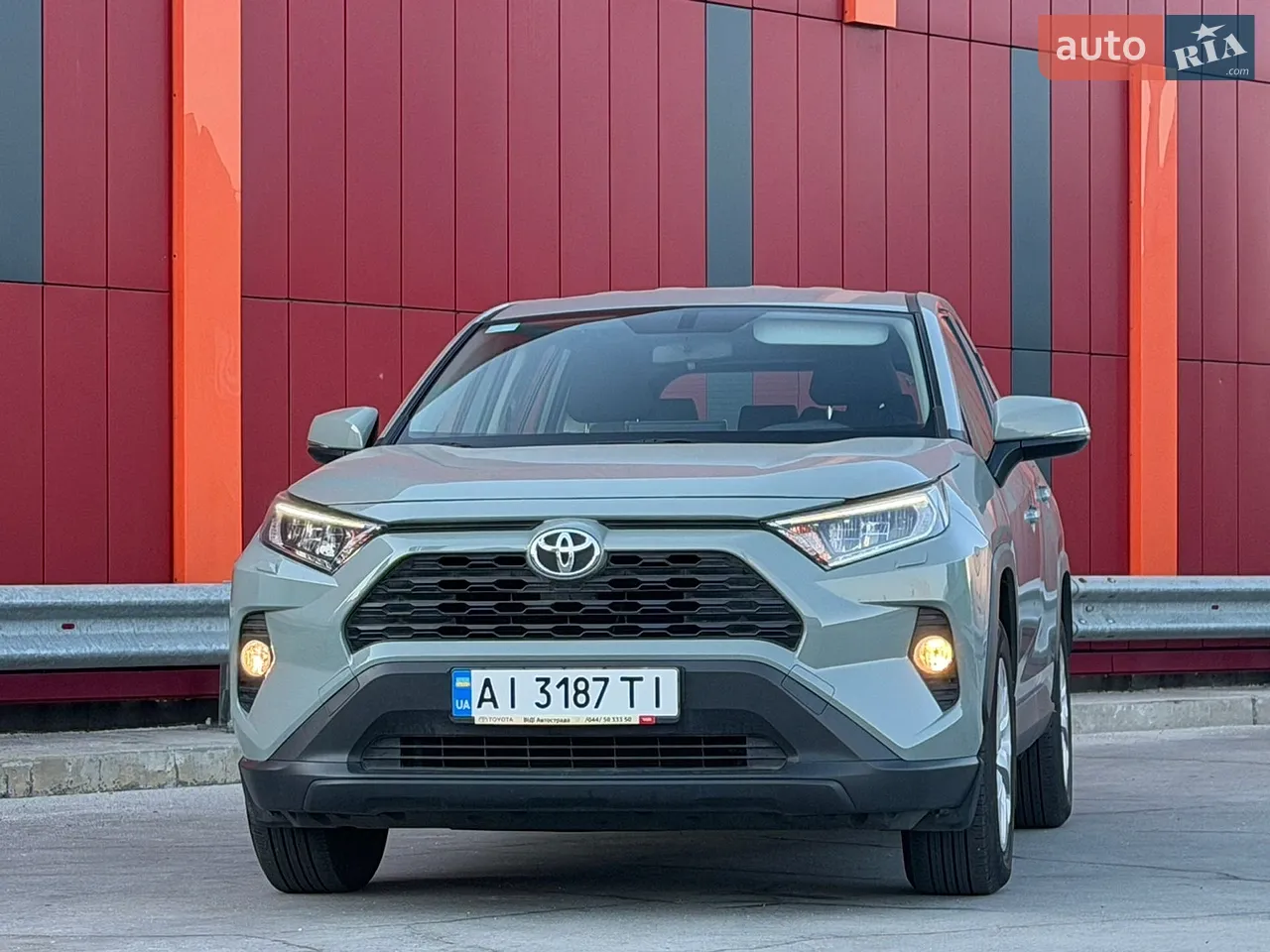 2020 Toyota RAV 4 - мініатюра 18