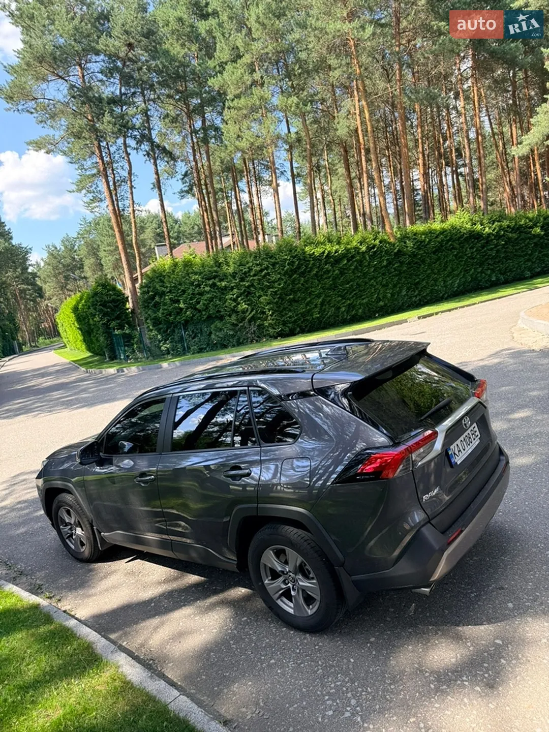 2022 Toyota RAV 4 - мініатюра 12