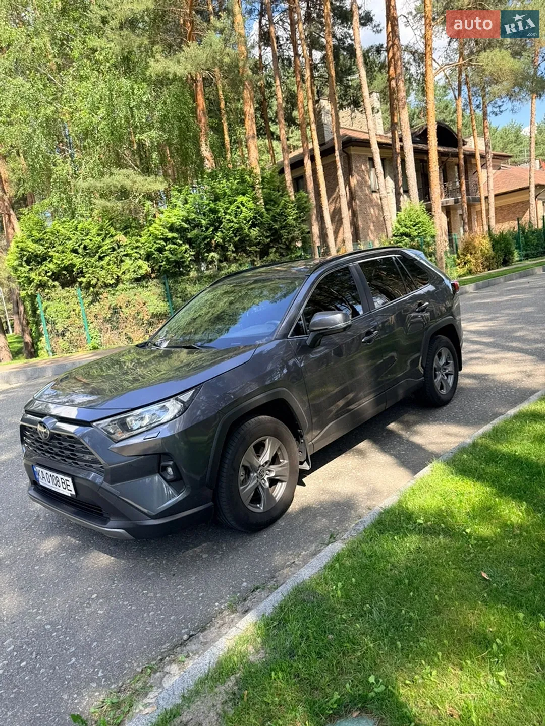 2022 Toyota RAV 4 - мініатюра 16