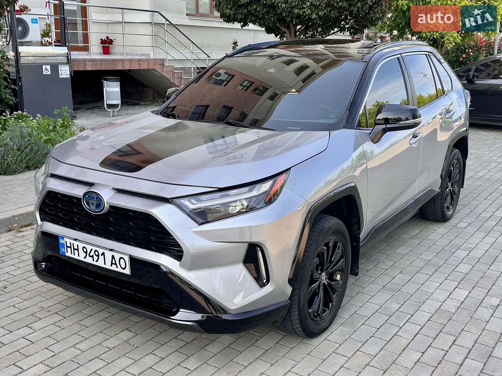 2021 Toyota RAV 4 - мініатюра 11