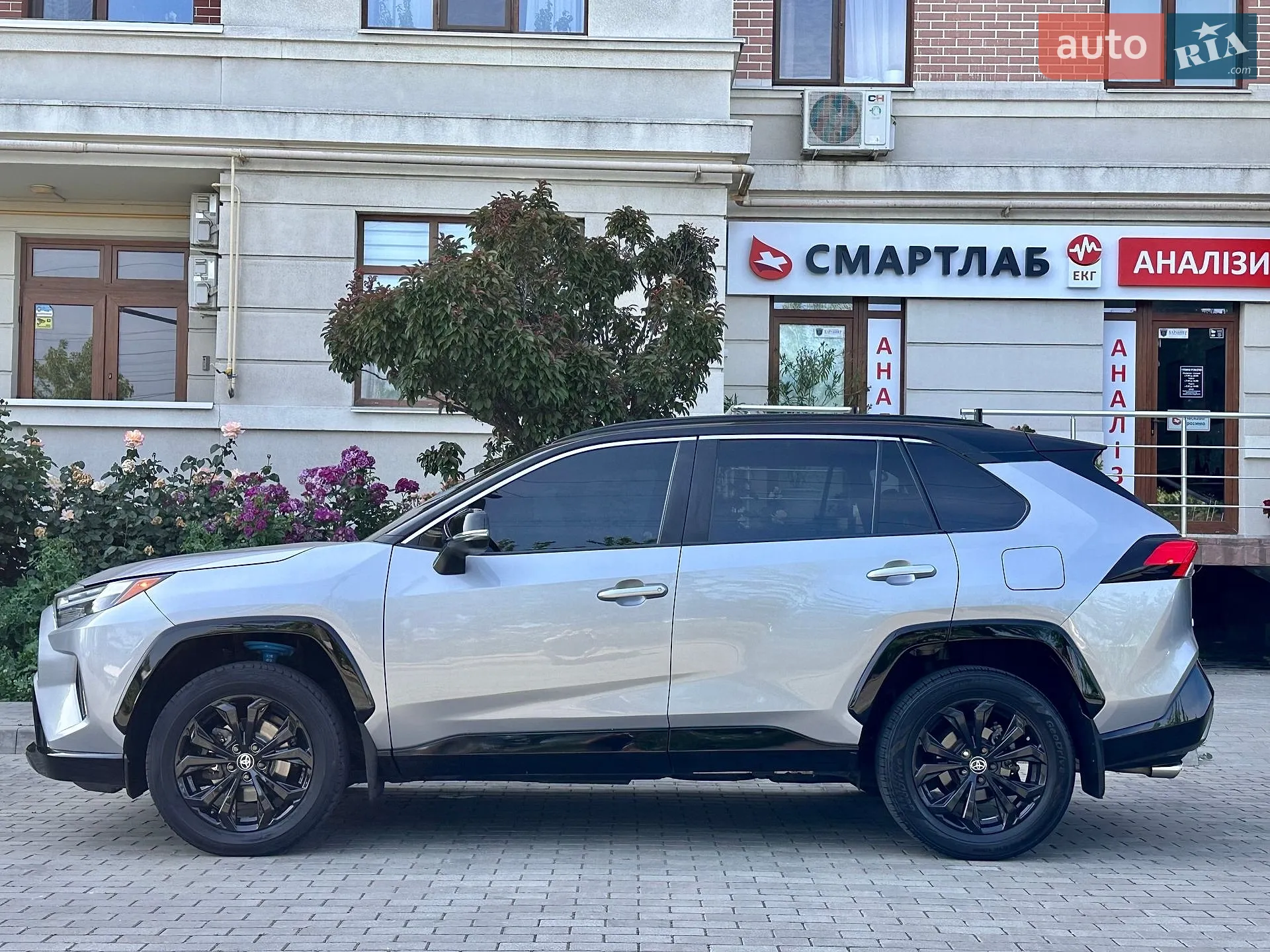 2021 Toyota RAV 4 - мініатюра 14