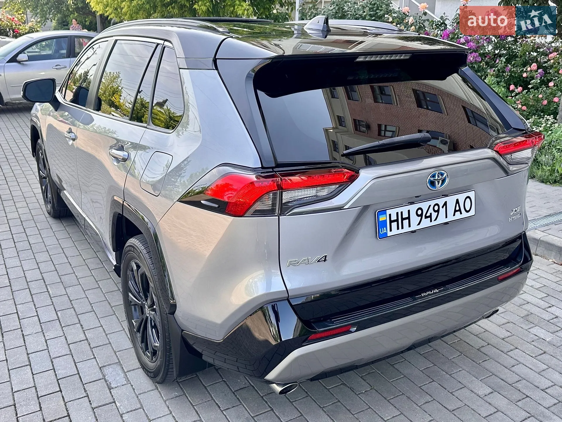 2021 Toyota RAV 4 - мініатюра 19