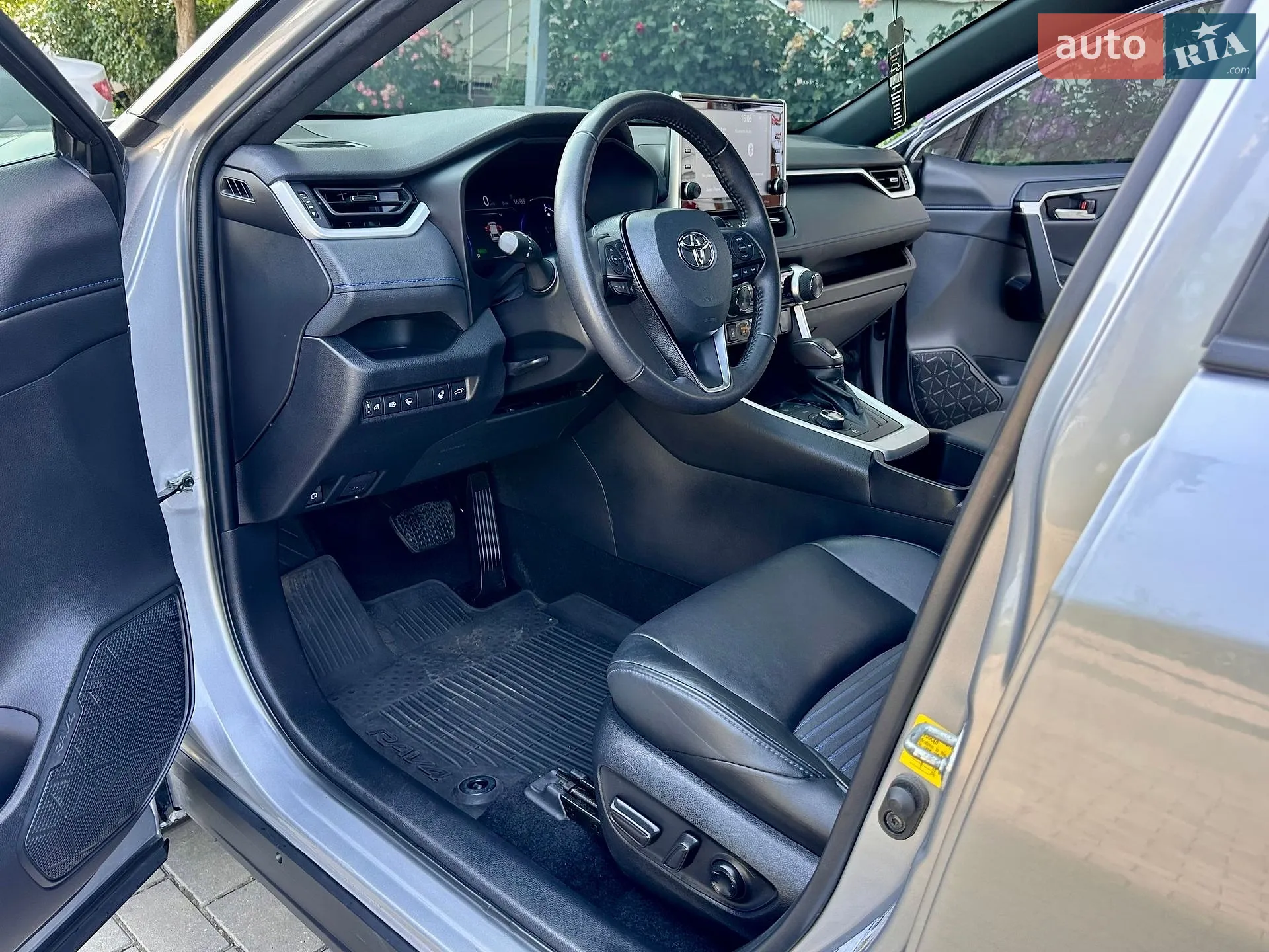 2021 Toyota RAV 4 - мініатюра 25