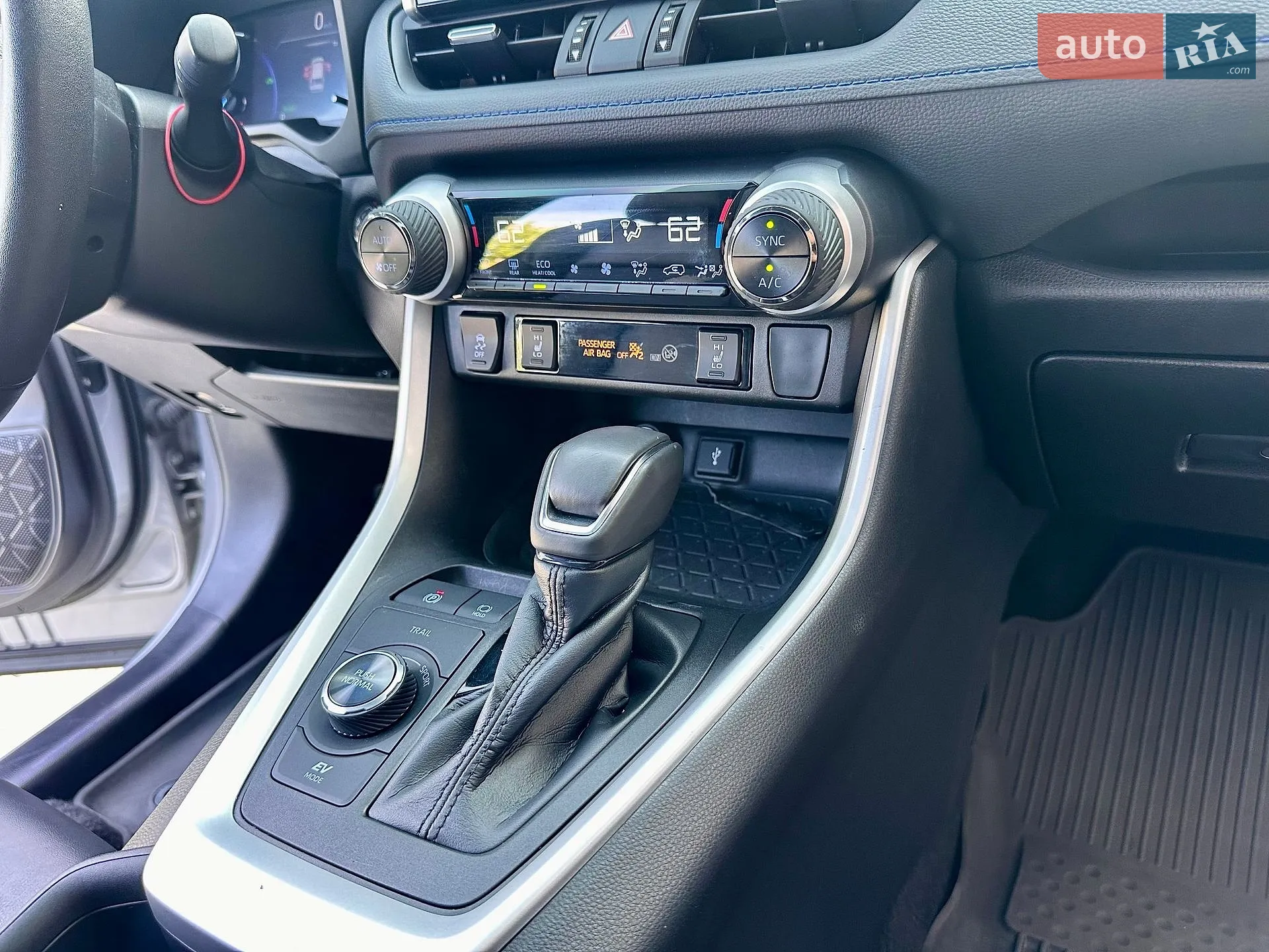 2021 Toyota RAV 4 - мініатюра 39