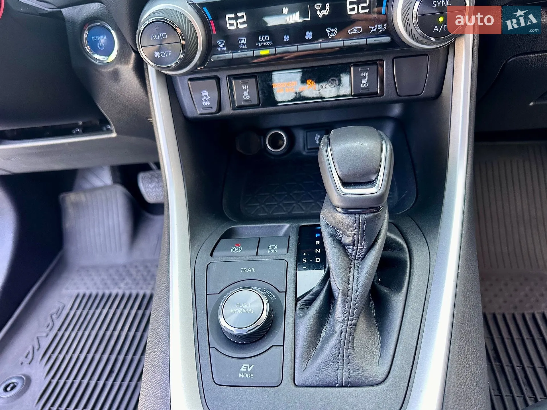 2021 Toyota RAV 4 - мініатюра 42