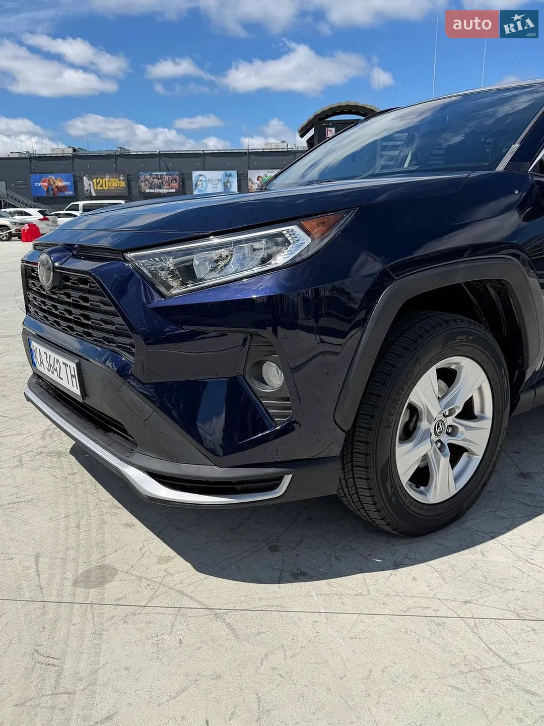 2018 Toyota RAV 4 - мініатюра 2