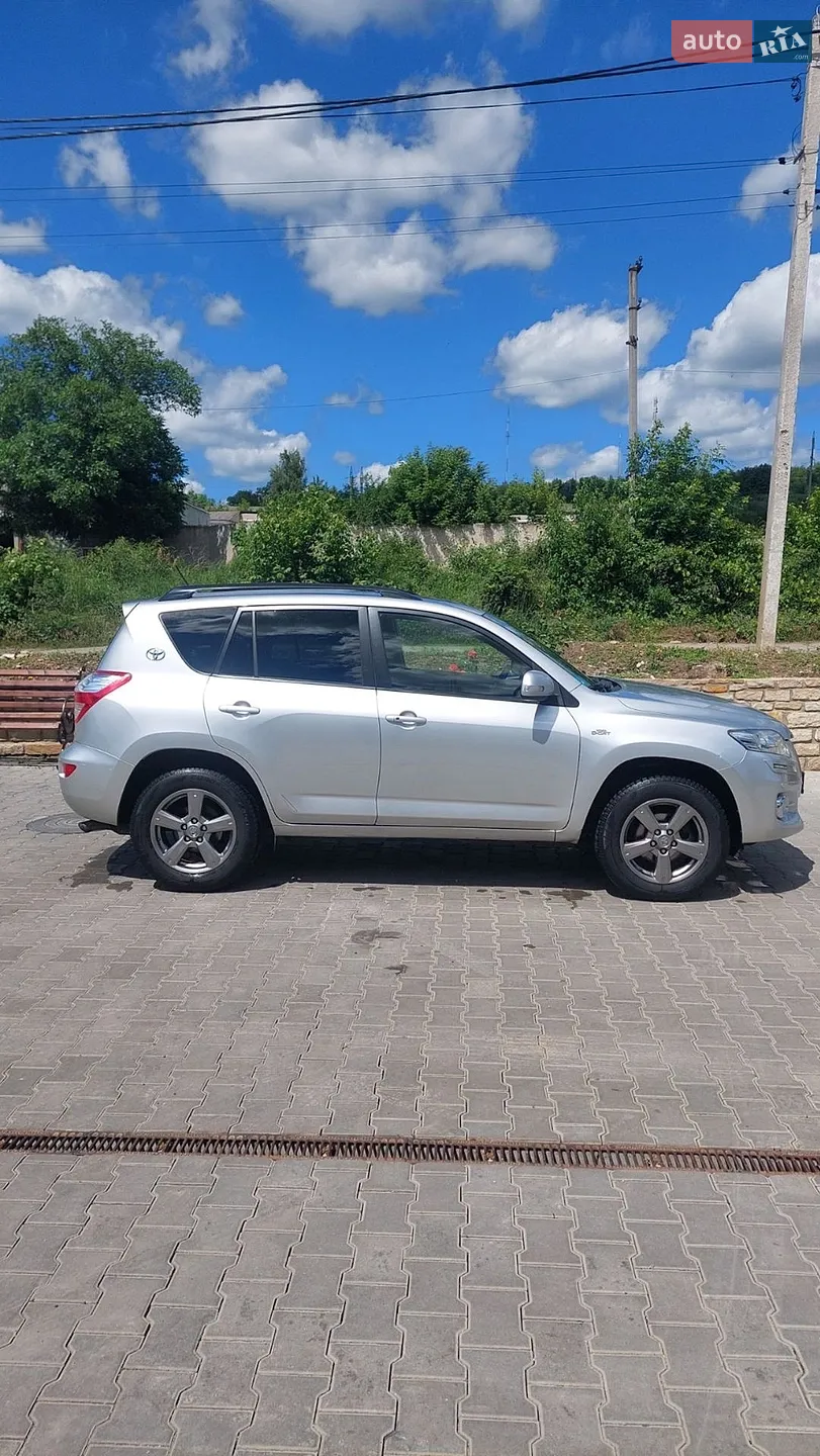2012 Toyota RAV 4 - мініатюра 2
