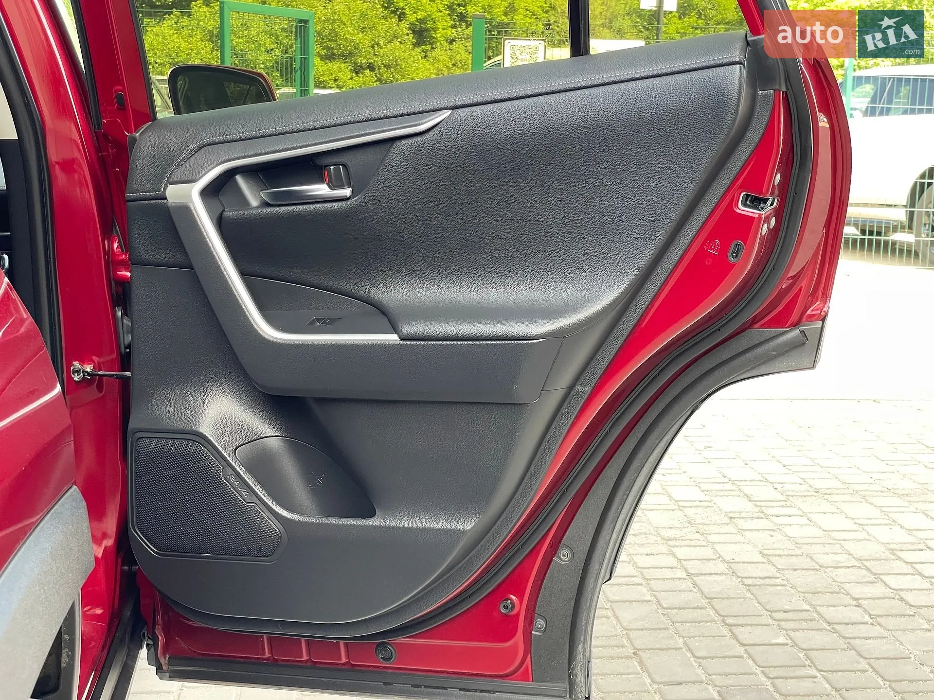 2022 Toyota RAV 4 - мініатюра 31