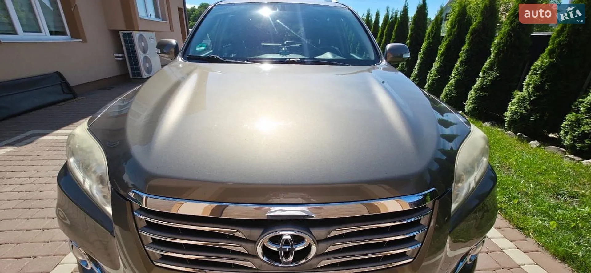 2010 Toyota RAV 4 - мініатюра 2