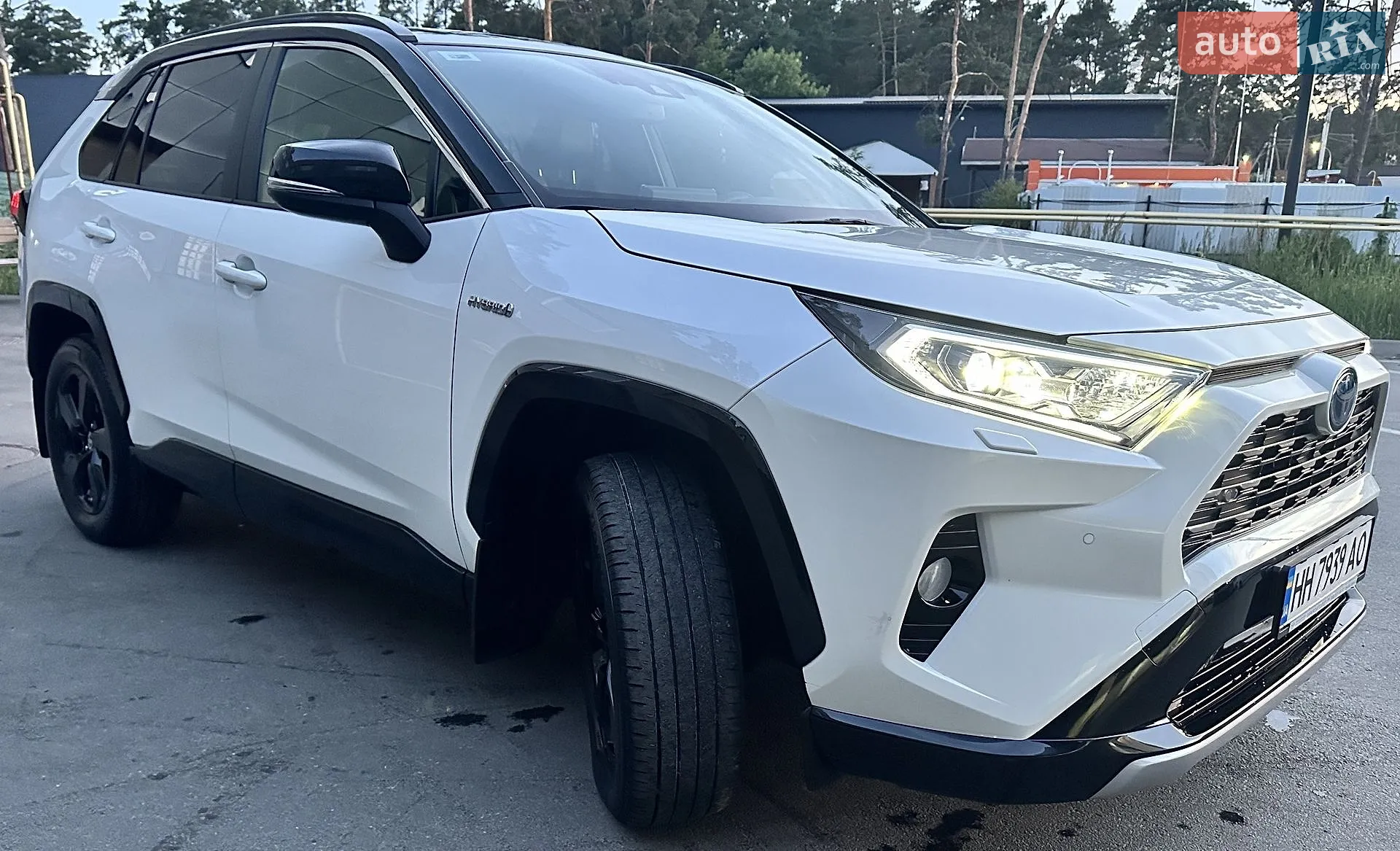 2021 Toyota RAV 4 - мініатюра 3