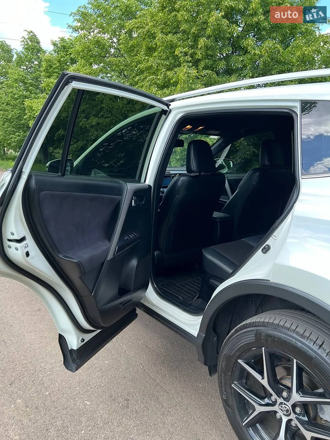 2016 Toyota RAV 4 - мініатюра 29