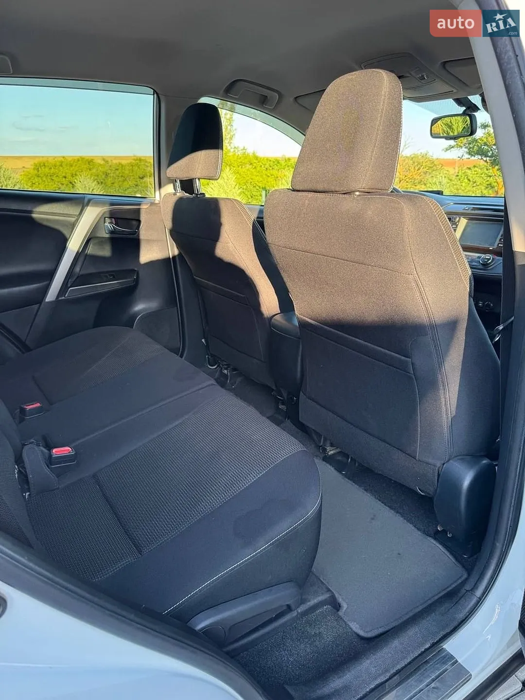 2016 Toyota RAV 4 - мініатюра 26