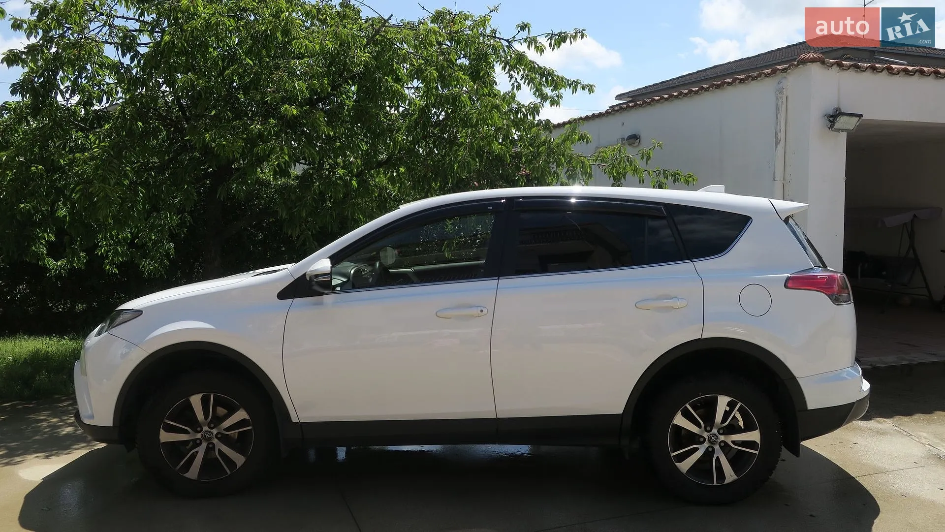 2016 Toyota RAV 4 - мініатюра 6