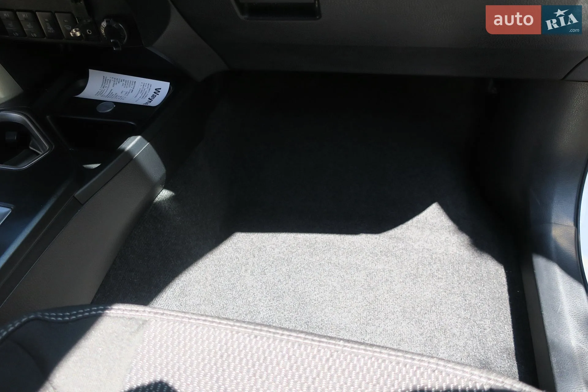 2016 Toyota RAV 4 - мініатюра 39