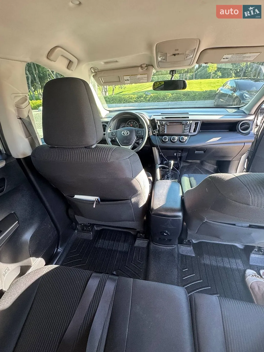 2016 Toyota RAV 4 - мініатюра 13