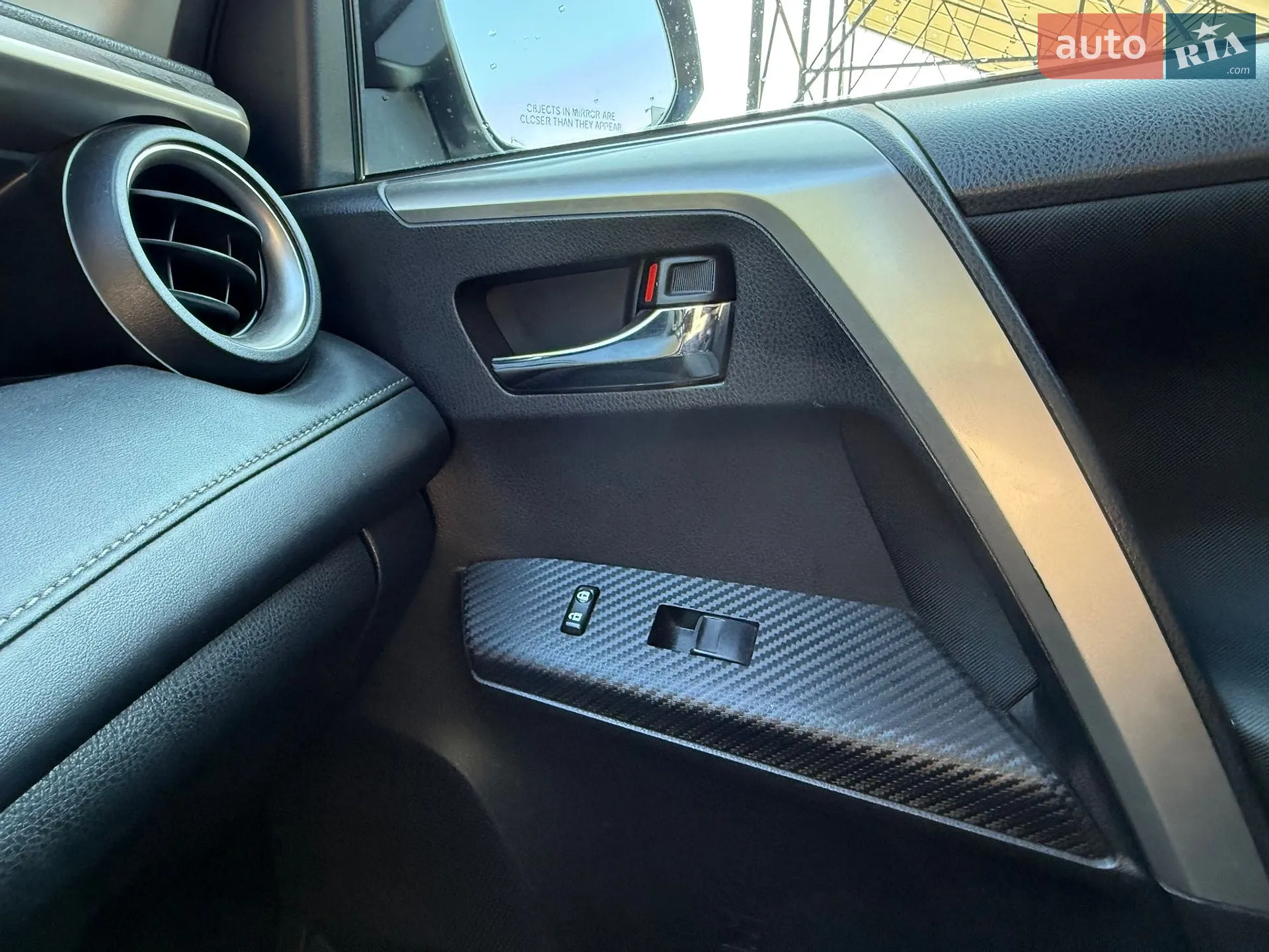 2015 Toyota RAV 4 - мініатюра 38