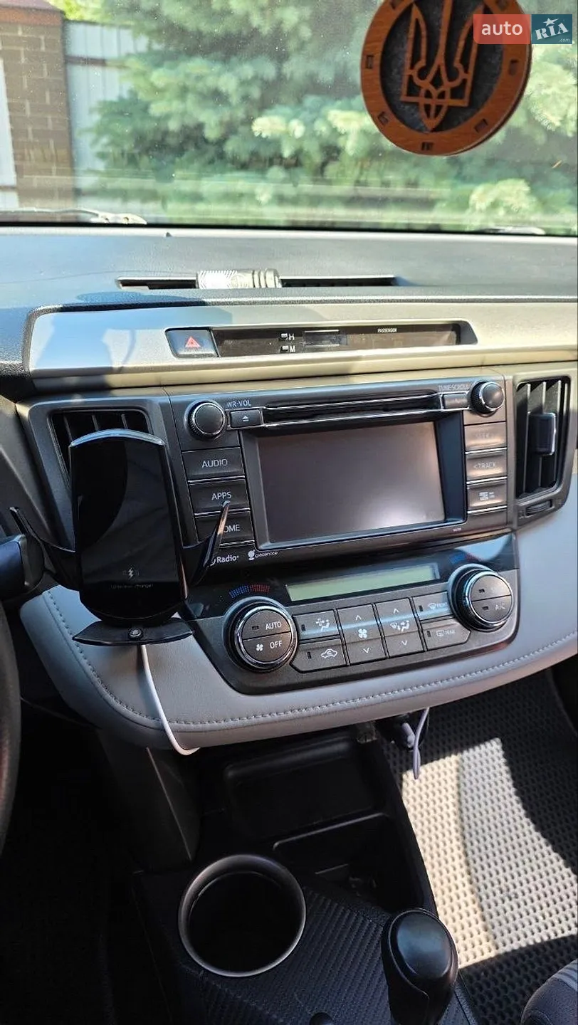 2015 Toyota RAV 4 - мініатюра 4