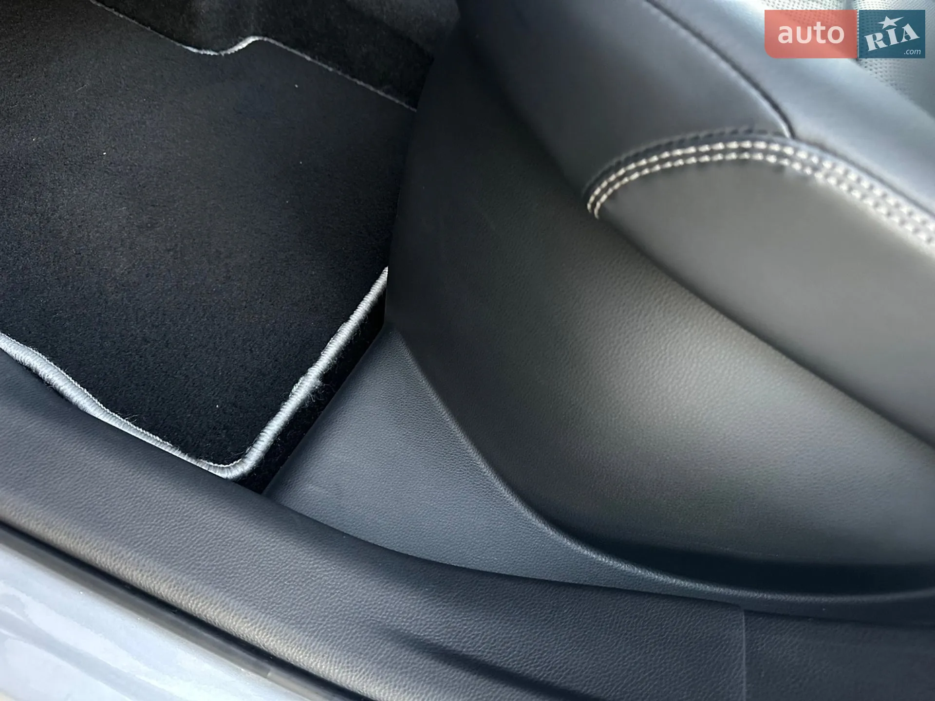 2019 Toyota RAV 4 - мініатюра 66
