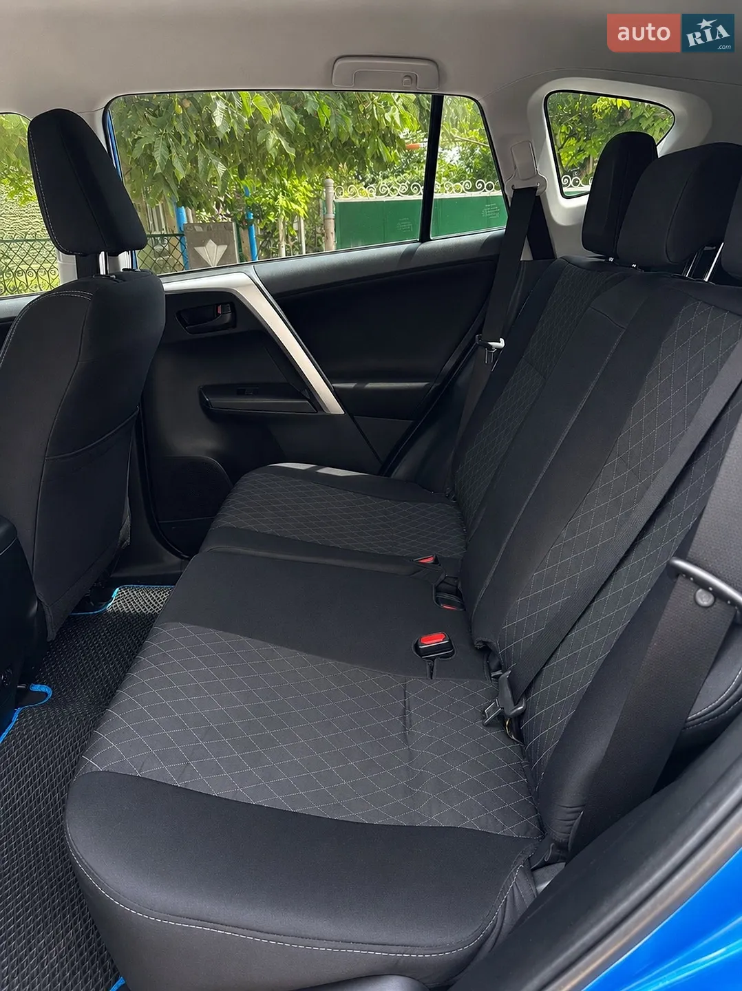 2018 Toyota RAV 4 - мініатюра 10