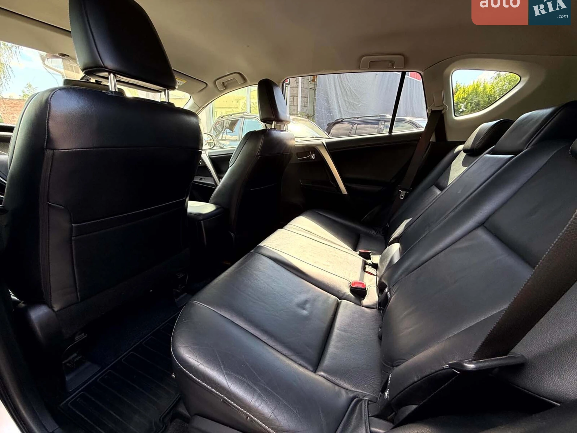 2013 Toyota RAV 4 - мініатюра 15