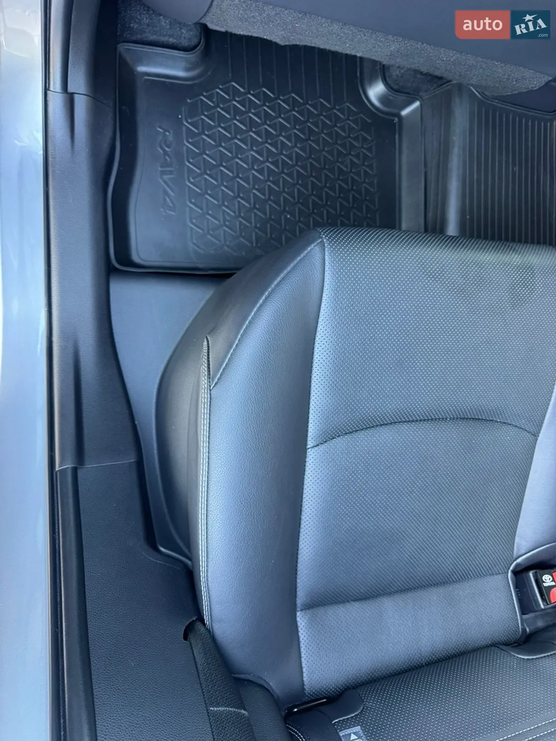 2021 Toyota RAV 4 - мініатюра 25