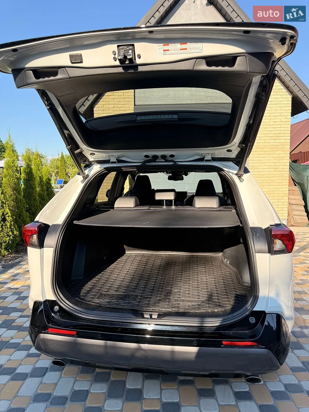 2019 Toyota RAV 4 - мініатюра 8