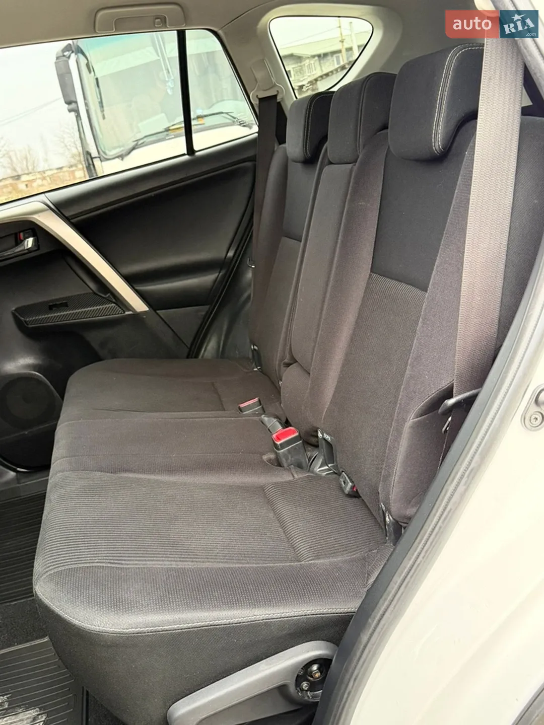 2016 Toyota RAV 4 - мініатюра 35