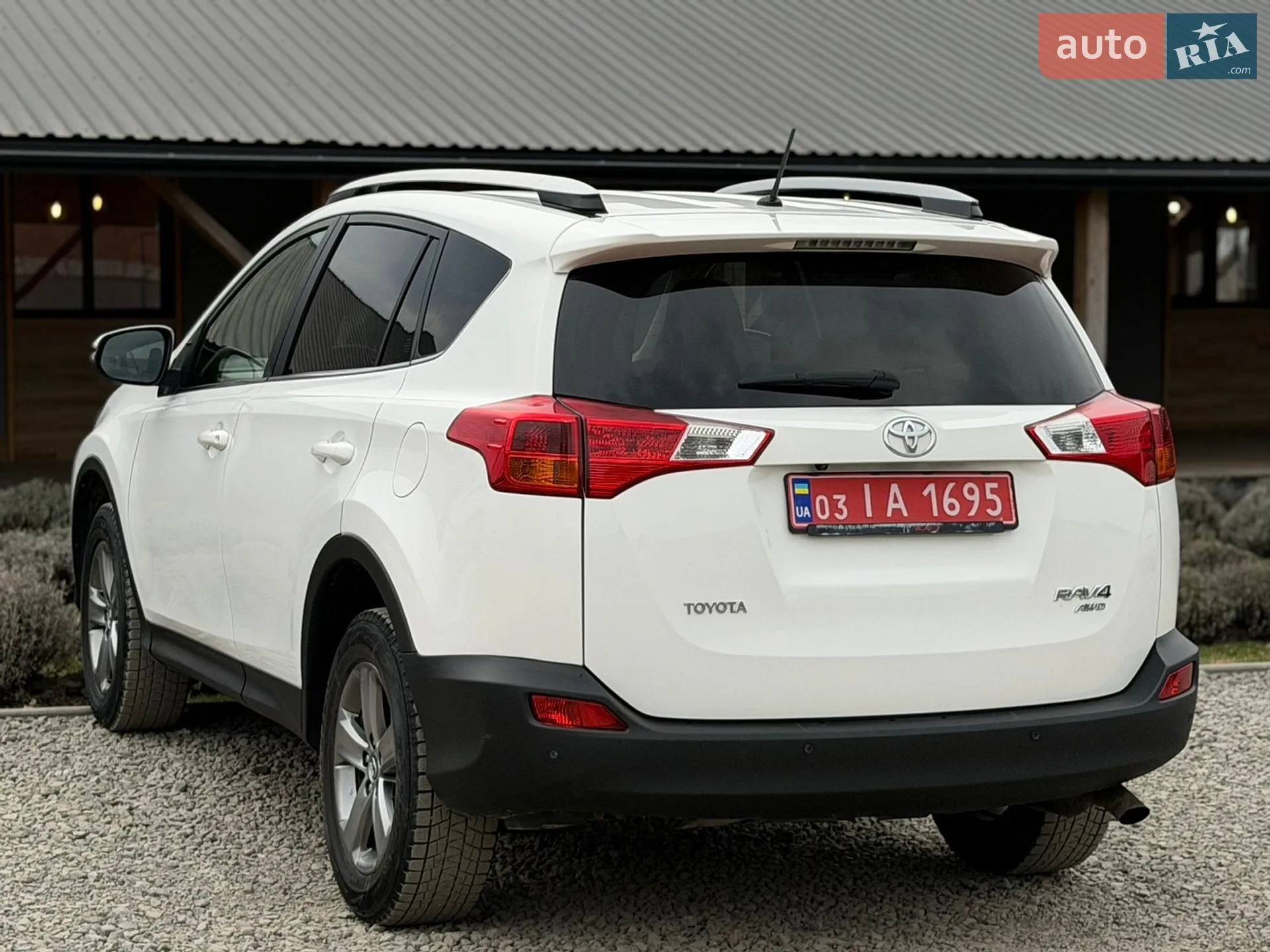 2016 Toyota RAV 4 - мініатюра 93