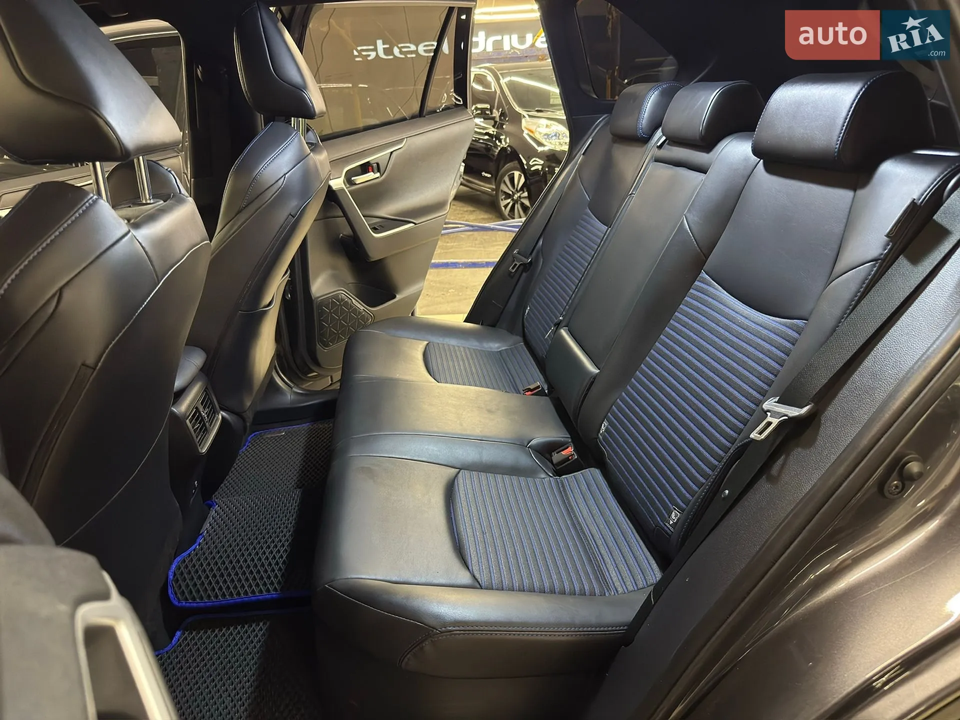 2020 Toyota RAV 4 - мініатюра 15