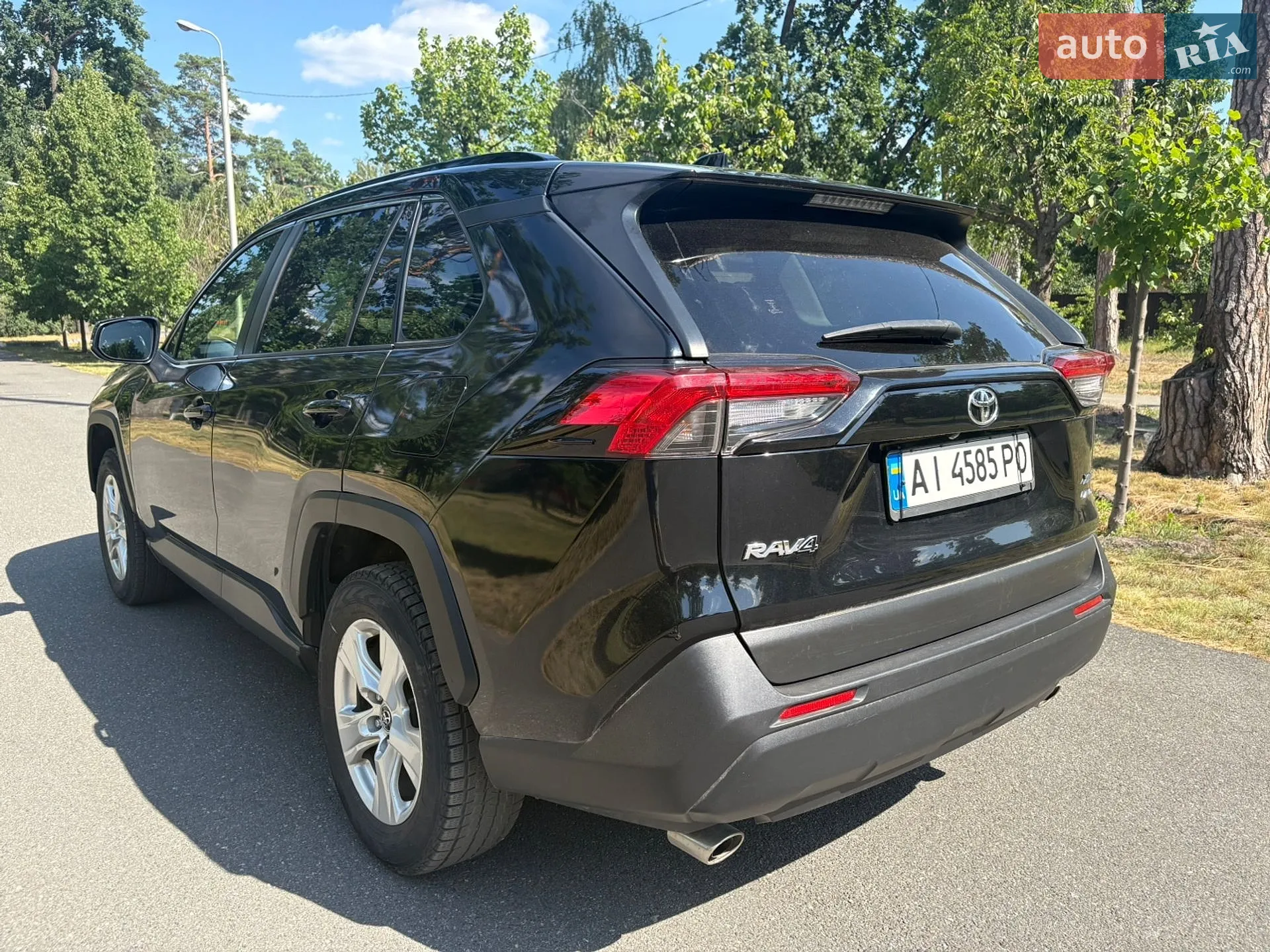 2019 Toyota RAV 4 - мініатюра 17