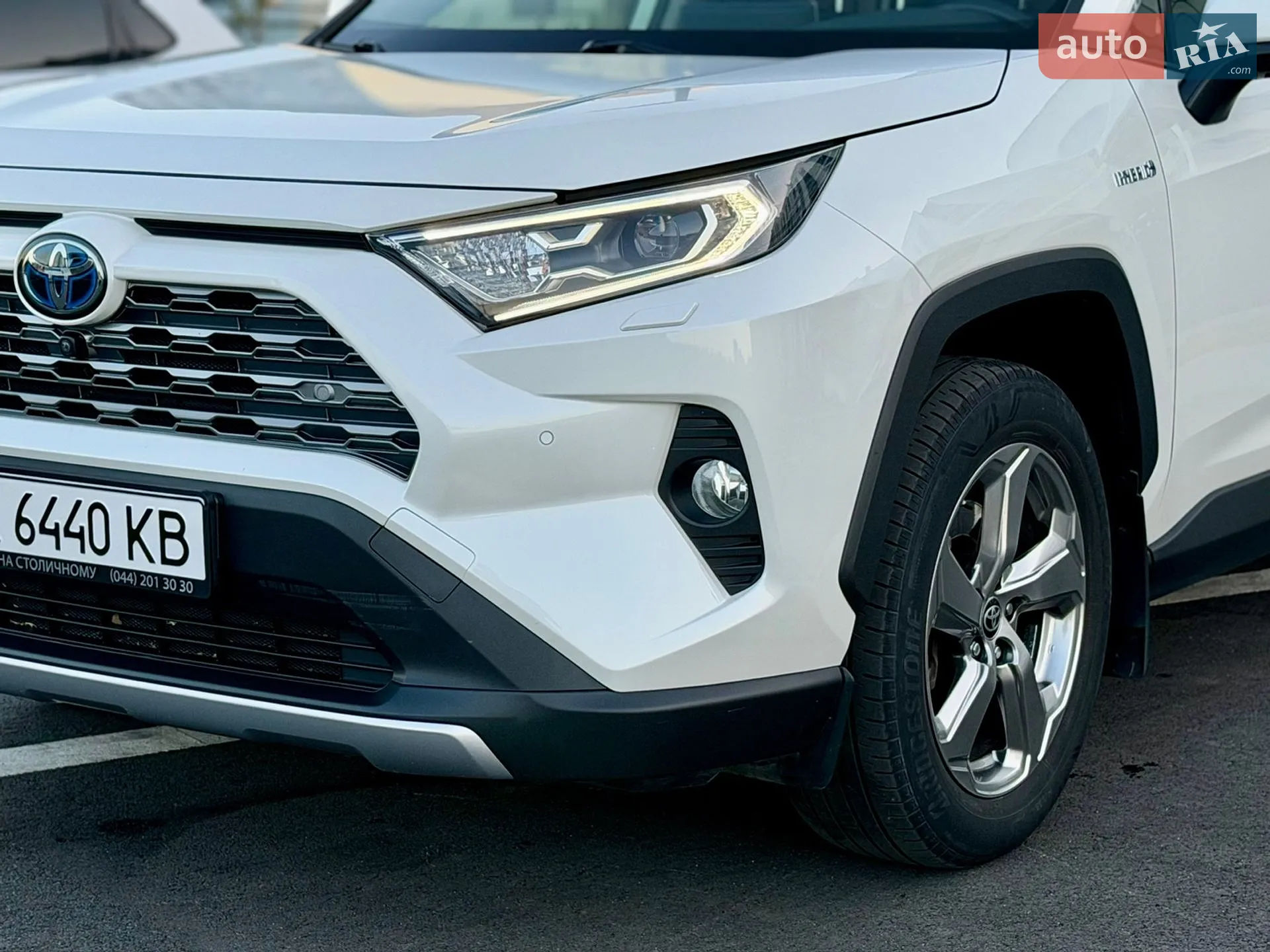 2019 Toyota RAV 4 - мініатюра 9
