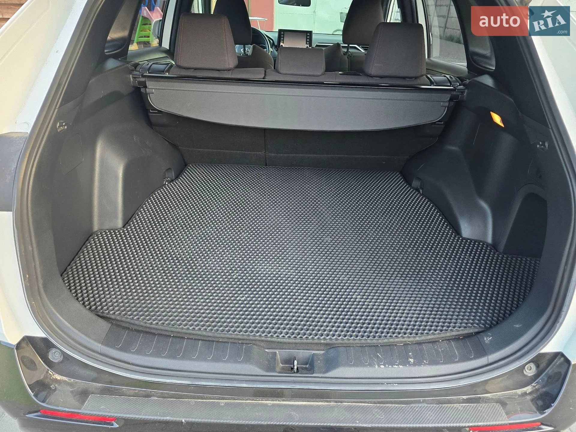2021 Toyota RAV 4 - мініатюра 9
