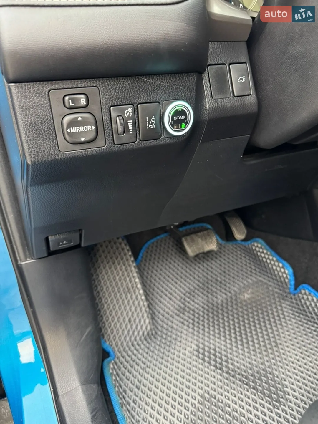 2016 Toyota RAV 4 - мініатюра 9