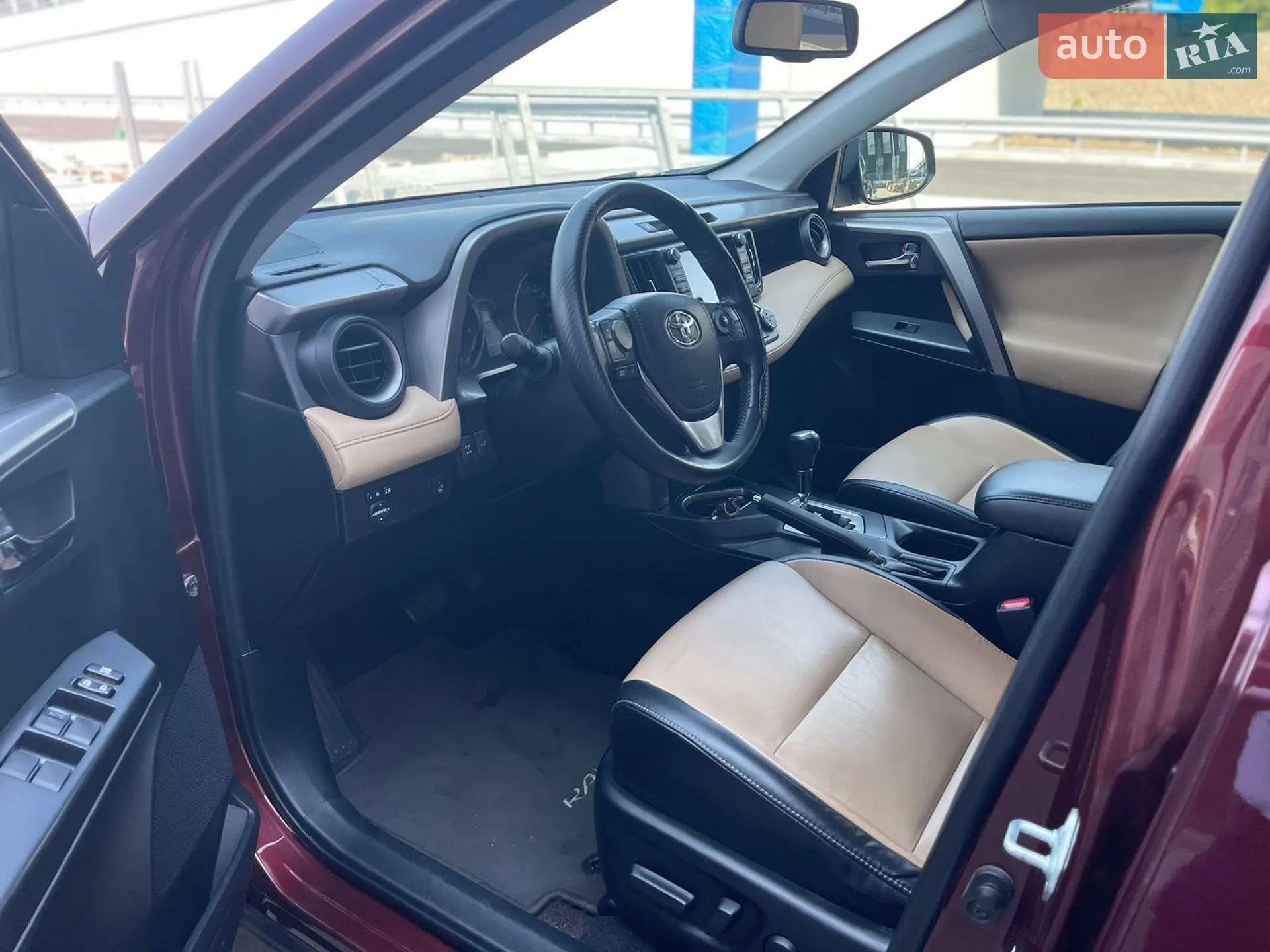 2016 Toyota RAV 4 - мініатюра 7