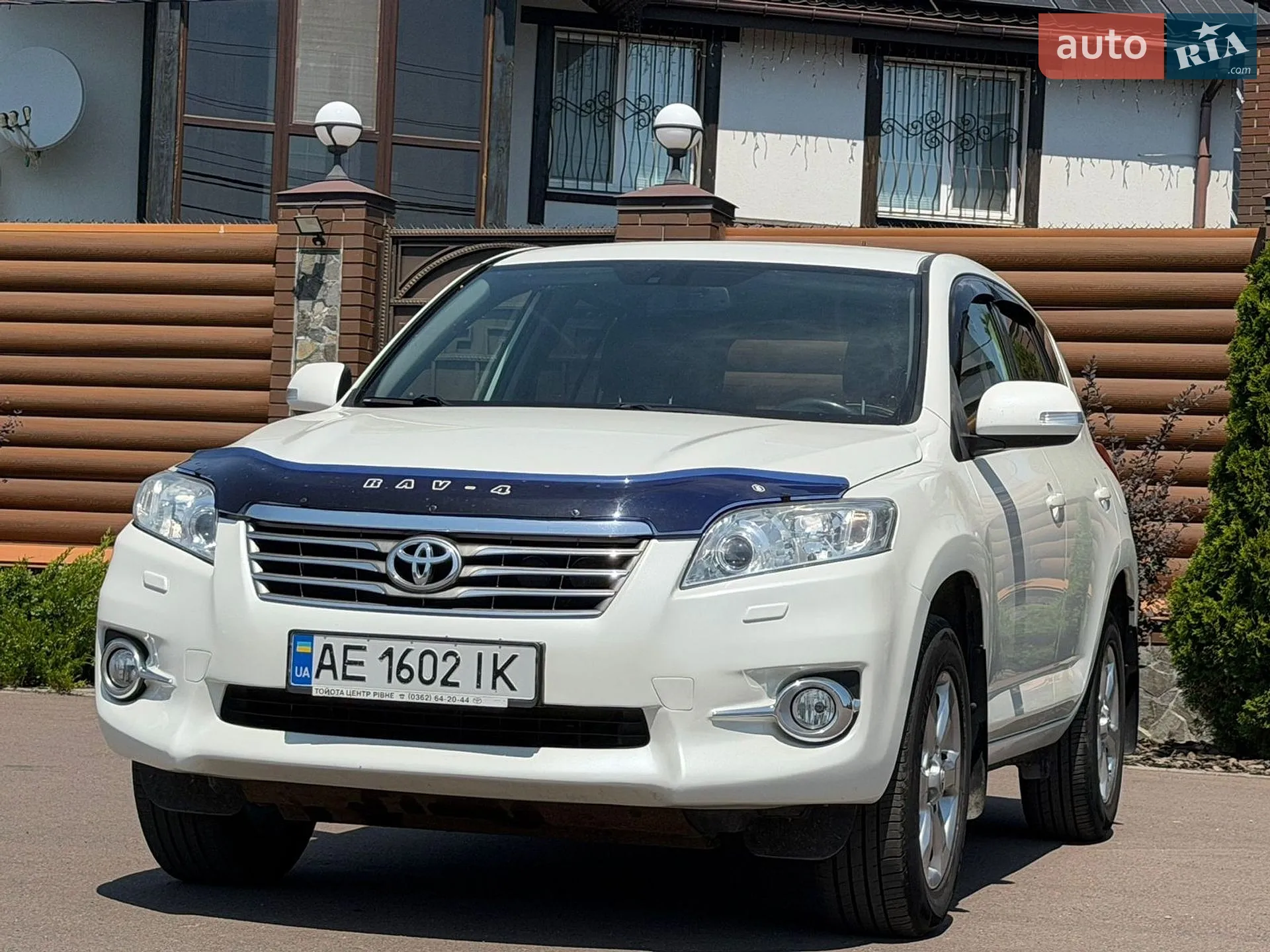 2010 Toyota RAV 4 - мініатюра 2