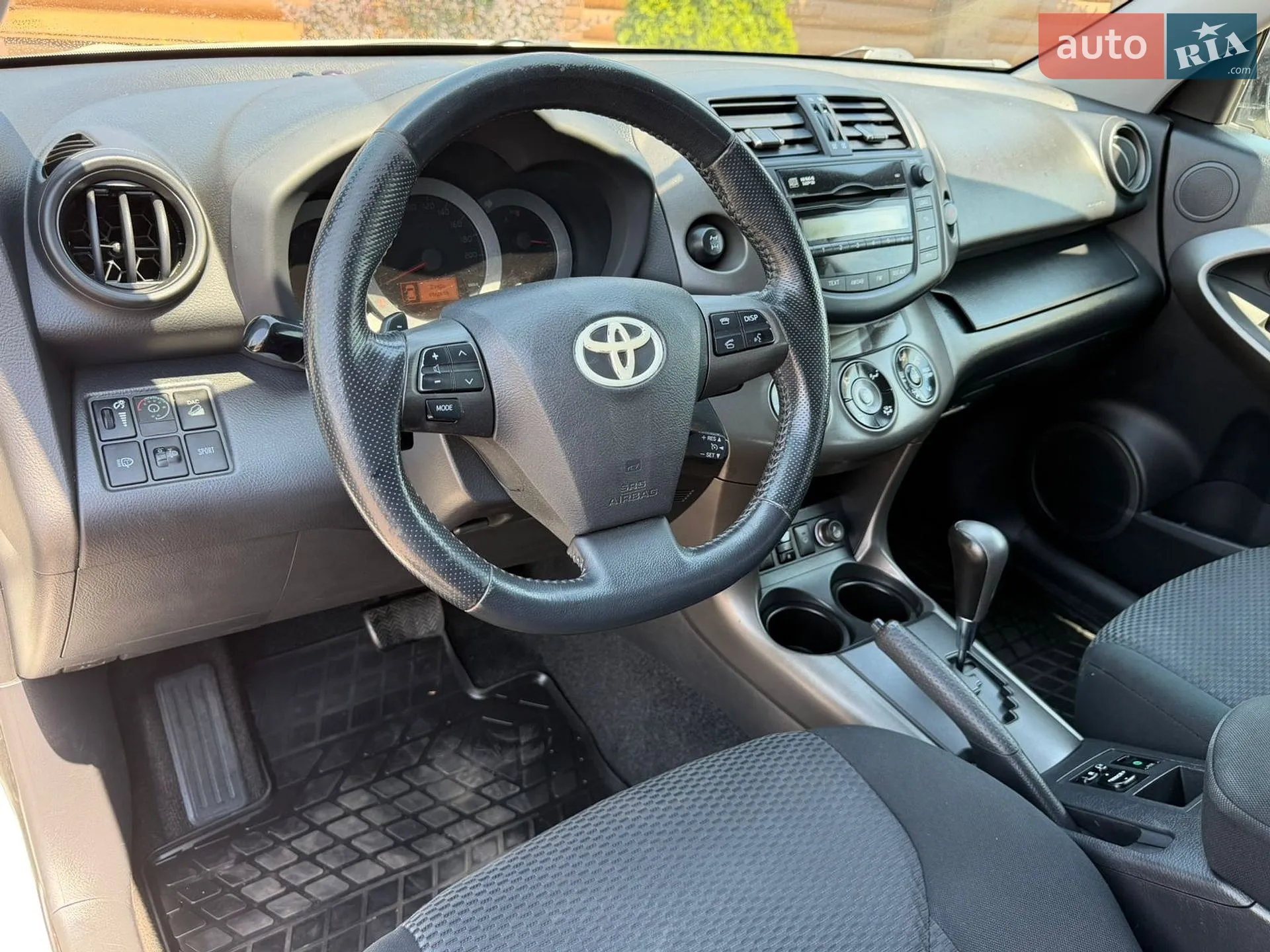 2010 Toyota RAV 4 - мініатюра 47