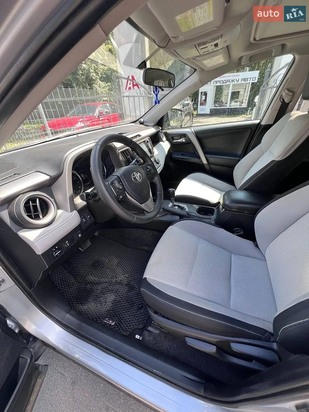 2016 Toyota RAV 4 - мініатюра 10