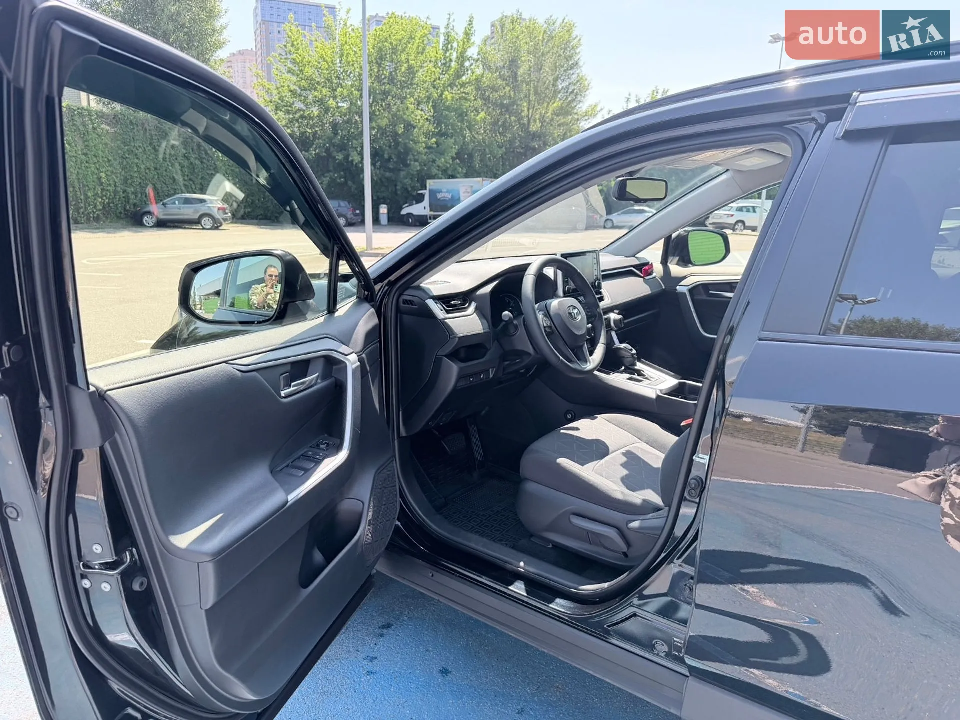 2019 Toyota RAV 4 - мініатюра 13