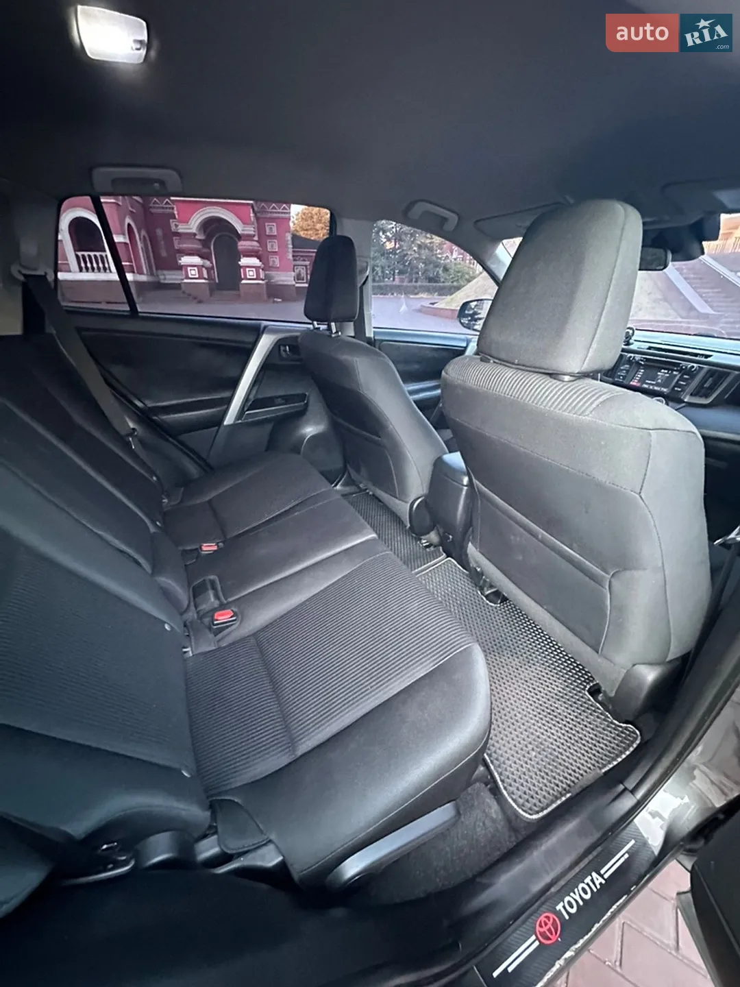2017 Toyota RAV 4 - мініатюра 20