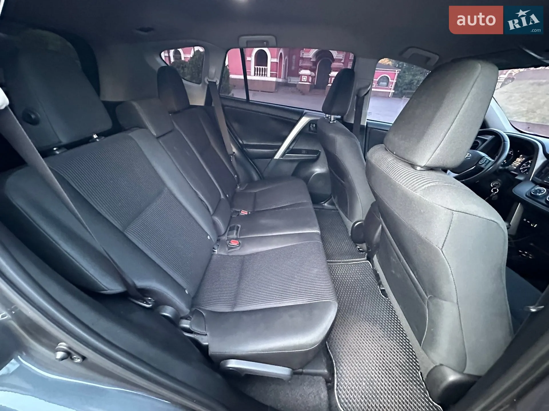 2017 Toyota RAV 4 - мініатюра 21